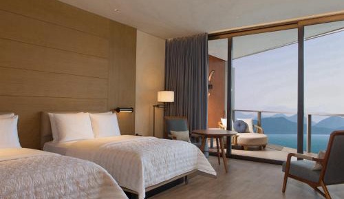 Discovery Twin,Guest room,2 Double,Ocean view,7rh-8th floor,Balcony