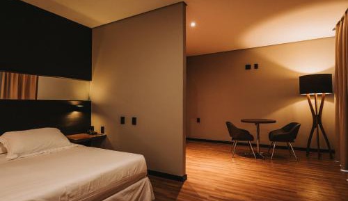 Suite with Hot Tub