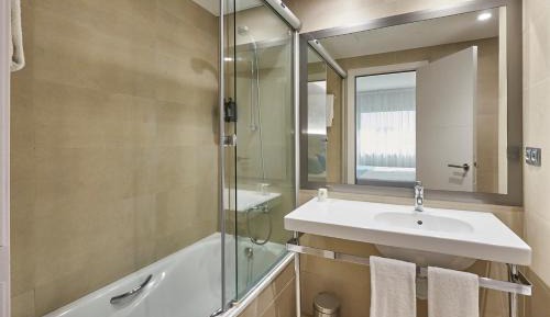 Quadruple Room with Balcony