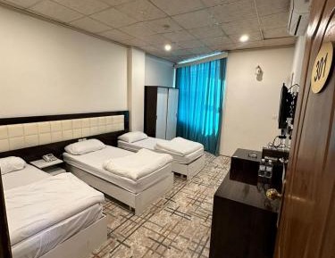 Economy Triple Room
