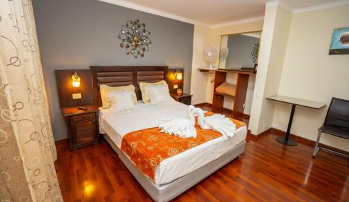 Double Room with Private Bathroom