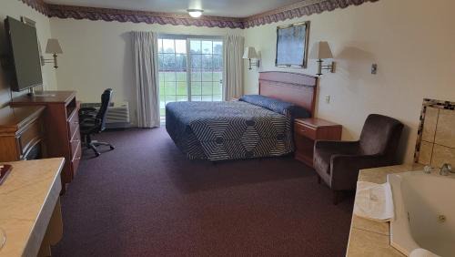 King Room with Spa Bath