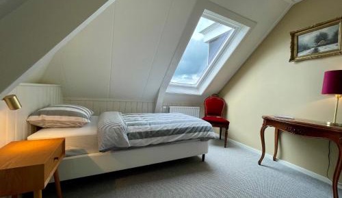 Standard Double Suite