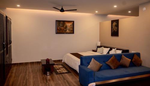 Superior King Suite