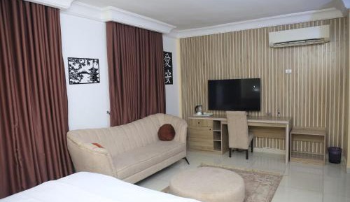 Deluxe Double Room with Shower