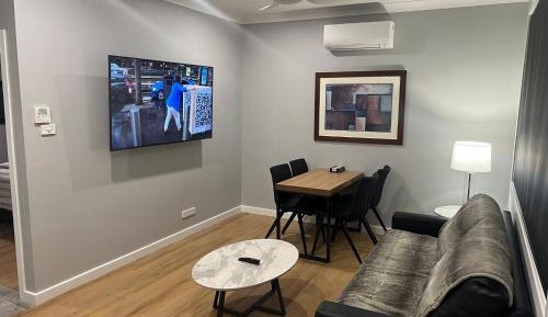 Deluxe Apartment