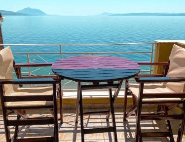 Double or Twin Room with Sea View