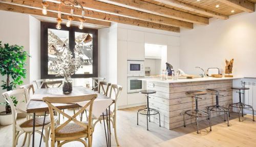 Four-Bedroom Apartment