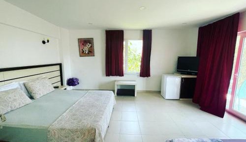 Triple Room with Balcony