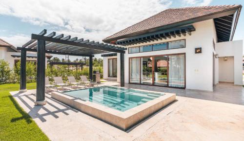 Three-Bedroom Villa