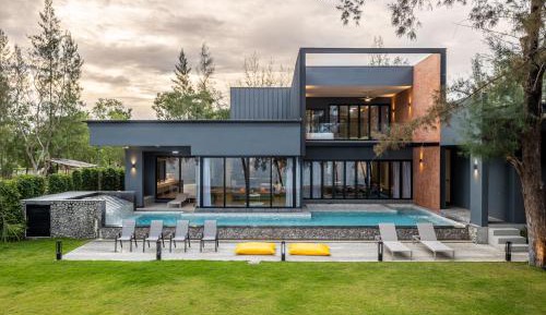 Two-Bedroom Villa