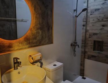 Deluxe Double or Twin Room with Sea View