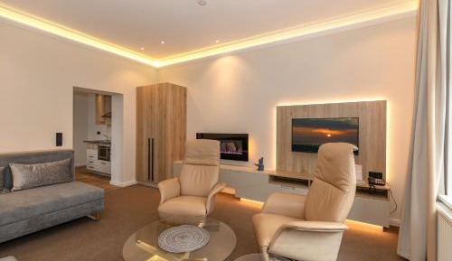 One-Bedroom Apartment - Sea Side