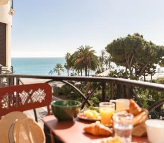 Privilege Double or Twin Room with Sea View and Balcony