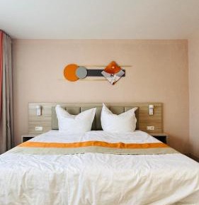 Large Double Room