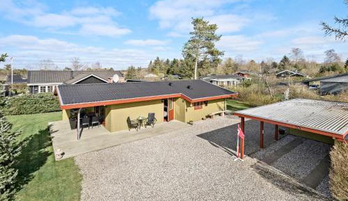 Two-Bedroom Holiday Home