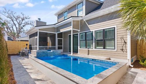 Four-Bedroom Holiday Home