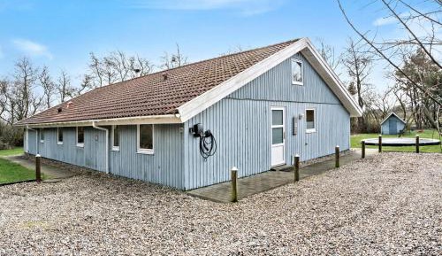 Six-Bedroom Holiday Home