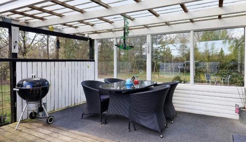 Three-Bedroom Holiday Home 