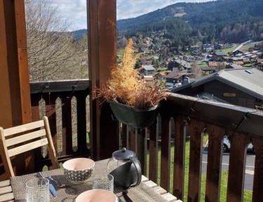 Studio with Mountain View