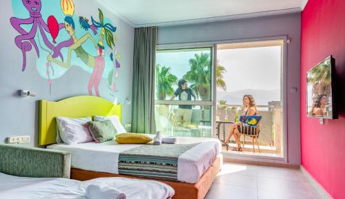 Superior Double Room with Balcony