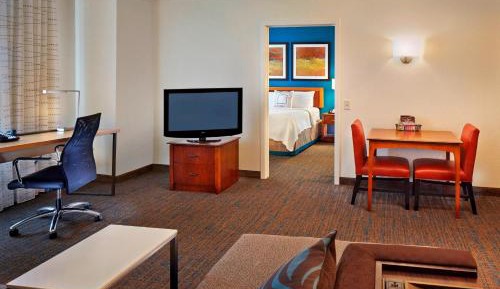 One-Bedroom Suite