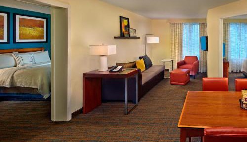 2 Bedroom Suite