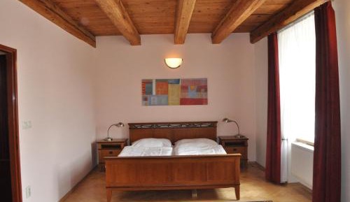 Standard Double Suite