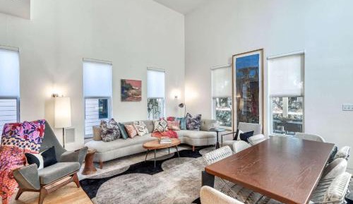 Four-Bedroom Holiday Home