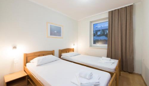 Double or Twin Room with Mountain View
