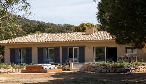 Three-Bedroom Villa - Hotel Service