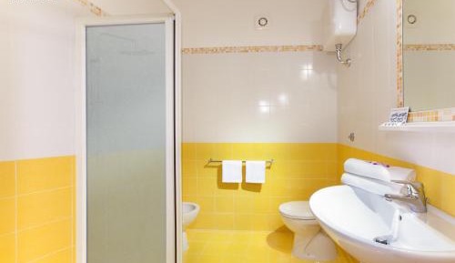 Double Room with Balcony and Sea View