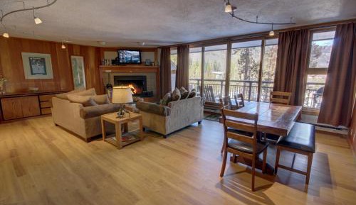 Two-Bedroom Apartment with Balcony