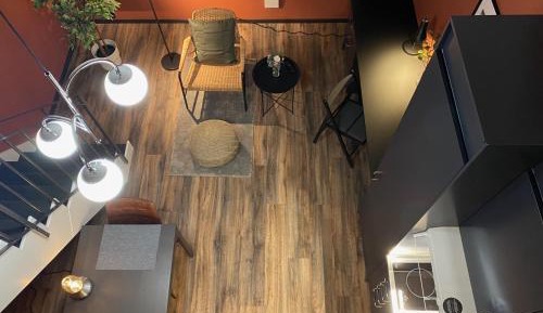 Studio - Split Level