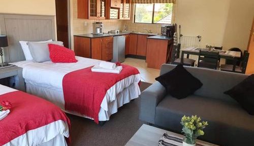 Deluxe Family Suite