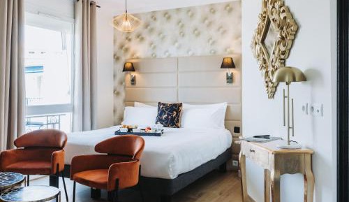 Executive Room