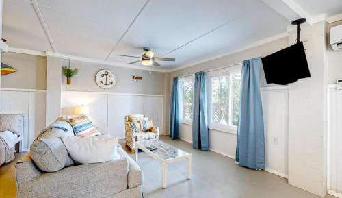One-Bedroom Studio