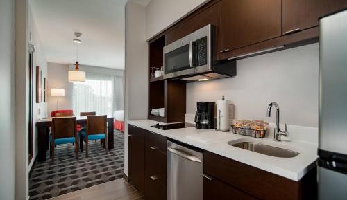King Studio Suite