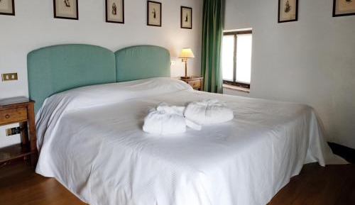 One-Bedroom Apartment (2 Adults)