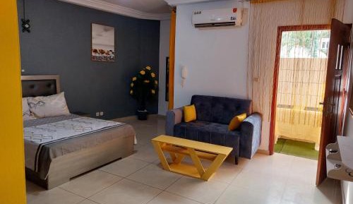 Studio Apartment