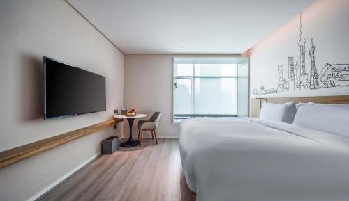 Superior Queen Room