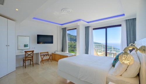 Deluxe Double Room with Bath