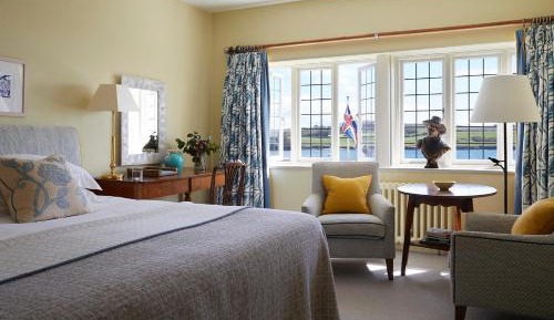 Deluxe Double or Twin Room with Sea View