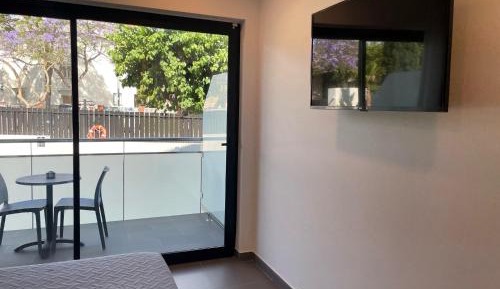 Queen Room with Pool View