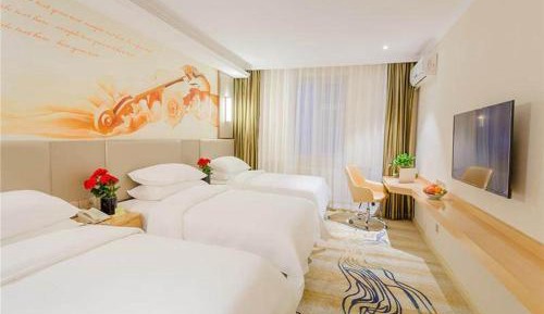 Deluxe Triple Room