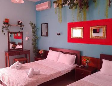 Deluxe Triple Room with Sea View