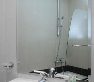 Standard Double or Twin Room with Side Sea View