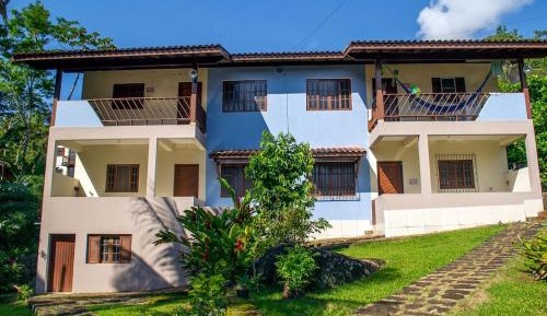 Apartment with Garden View