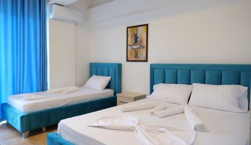 Triple Room with Balcony