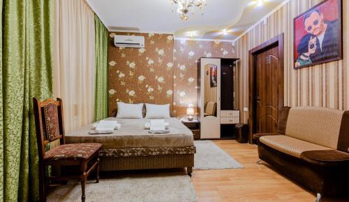 Double or Twin Room with Shared Bathroom